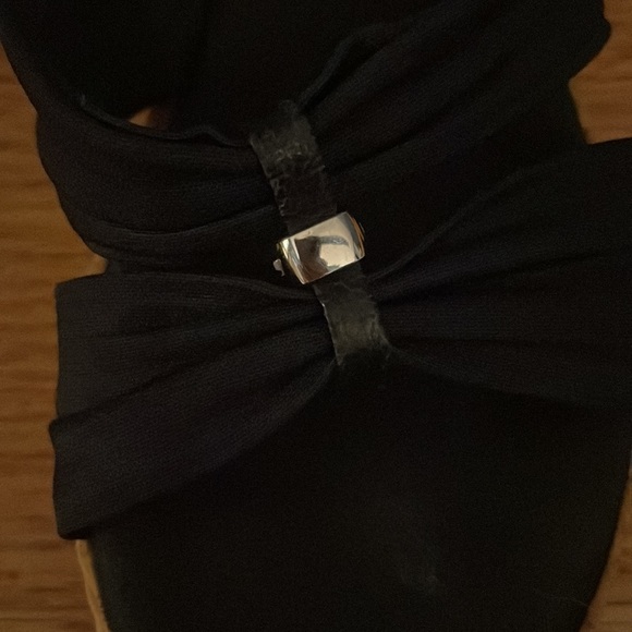 Sandles - Picture 2 of 6